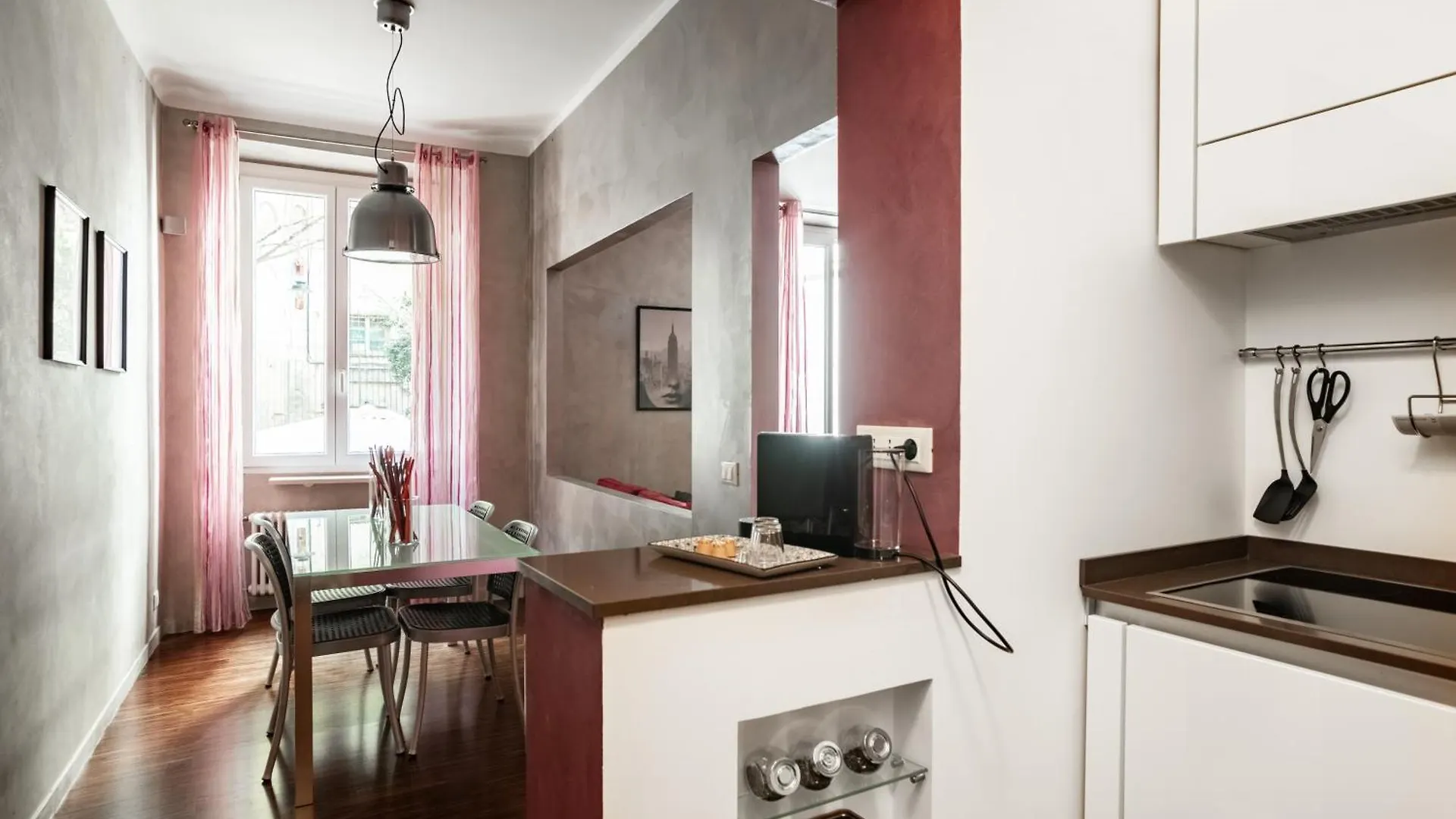 Giano Host - Indoratori Apartment Genoa 0*,  Italy