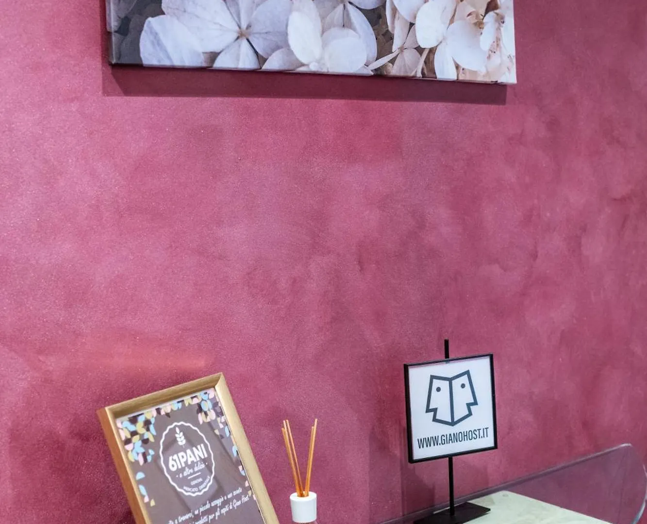 Giano Host - Indoratori Apartment Genoa