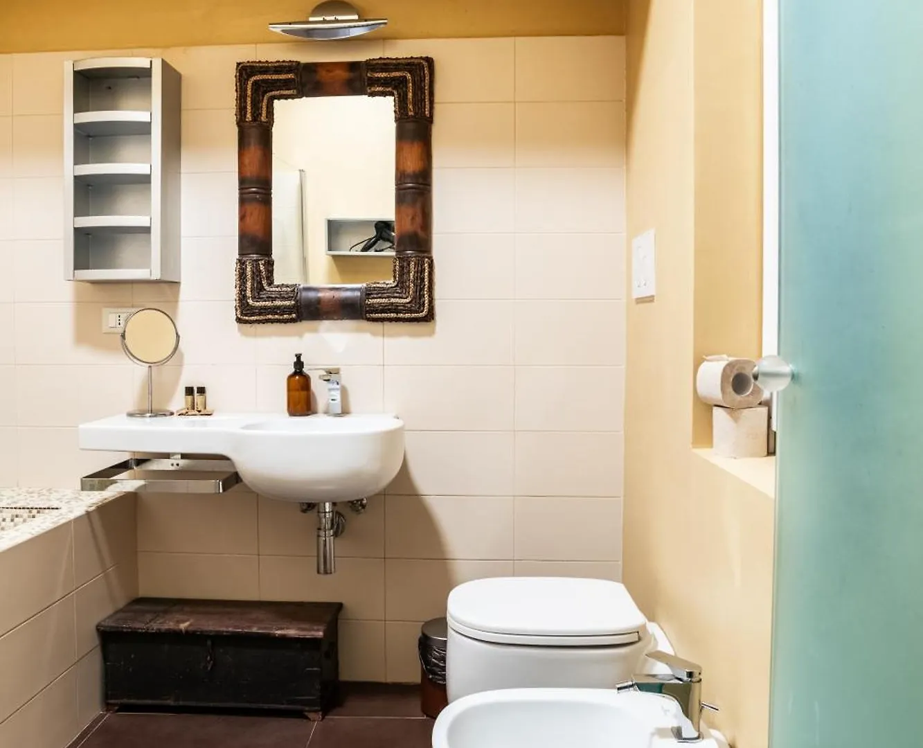 Giano Host - Indoratori Apartment Genoa